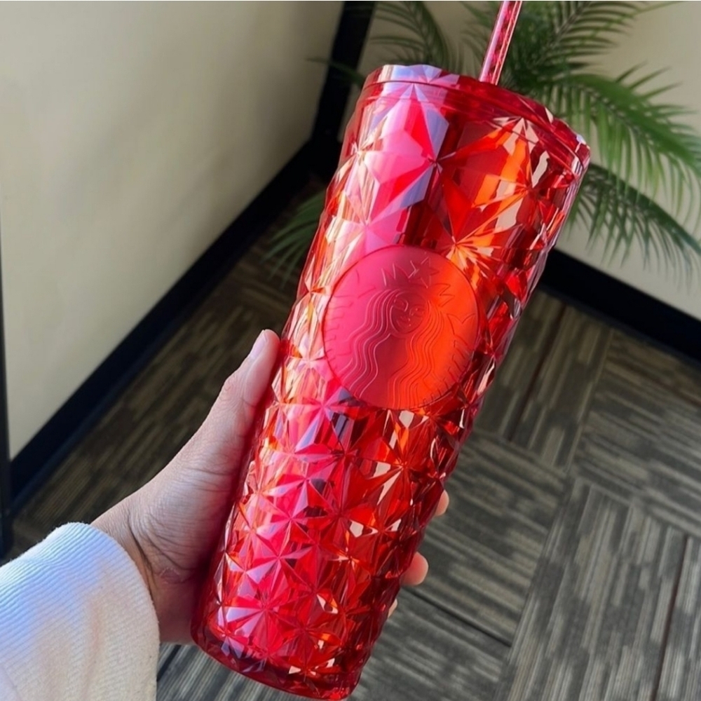 🆕️Starbucks Christmas Holidays Red Diamond Prism Crystal Venti
